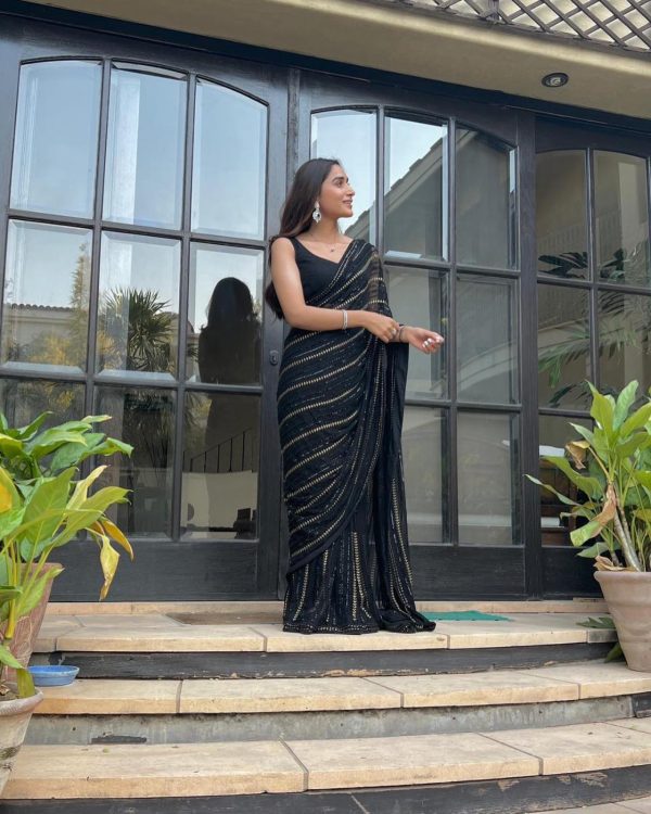 Simple Black Color Georgette Sequence Work With Peiping Saree