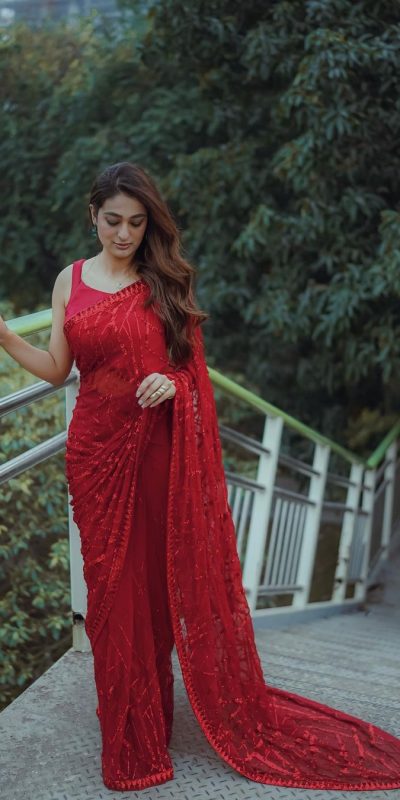 Stylish Red Color Heavy quality 60 gram Georgette, multy & Sequins Embroidery work With Lace border On saree