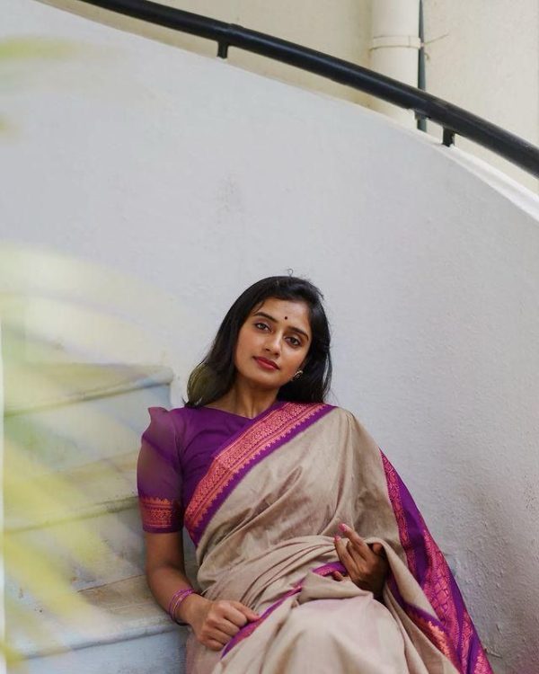 KP - 5044 Cream Color Soft Lichi Silk Jacquard On All Over Saree Casual, Party Wear, Wedding, Events Etc. Expected Delivery 4-6 Working Days @1449/- | Sarees, Bollywood Sarees, Creative Sarees, Designer Sarees, Embroidered Sarees, Ethnic Saree, Modern Digital sarees, Party Wear Sarees