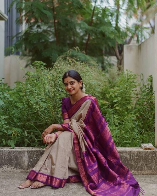 KP - 5044 Cream Color Soft Lichi Silk Jacquard On All Over Saree Casual, Party Wear, Wedding, Events Etc. Expected Delivery 4-6 Working Days @1449/- | Sarees, Bollywood Sarees, Creative Sarees, Designer Sarees, Embroidered Sarees, Ethnic Saree, Modern Digital sarees, Party Wear Sarees