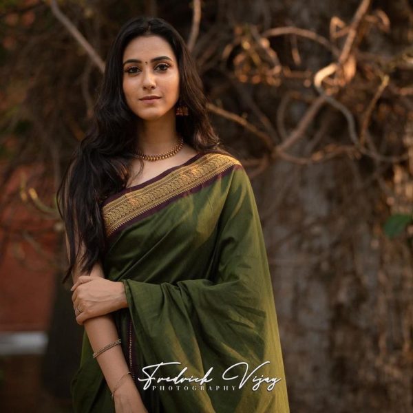KP 5004 Green Color Soft Lichi Silk Jacquard On All Over Saree Casual, Party Wear, Wedding, Events Etc. Expected Delivery 4-6 Working Days @1449/- | Sarees, Bollywood Sarees, Creative Sarees, Designer Sarees, Embroidered Sarees, Ethnic Saree, Modern Digital sarees, Party Wear Sarees