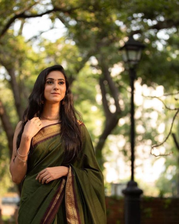 KP 5004 Green Color Soft Lichi Silk Jacquard On All Over Saree Casual, Party Wear, Wedding, Events Etc. Expected Delivery 4-6 Working Days @1449/- | Sarees, Bollywood Sarees, Creative Sarees, Designer Sarees, Embroidered Sarees, Ethnic Saree, Modern Digital sarees, Party Wear Sarees
