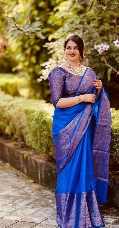 Stylish Royal Blue Color Soft Lichi Silk Cloth Jacquard All Over Saree