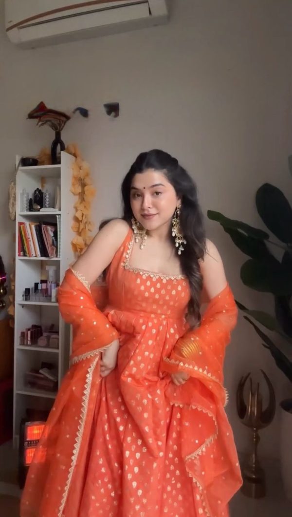 Orange Jacquard silk weaving with Lace border Anarkal Suit - Image 5