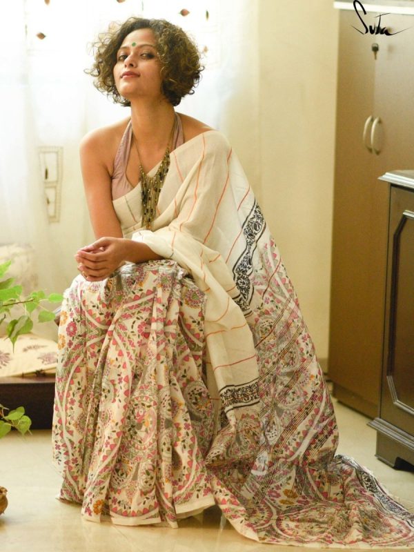 White Heavy Dola Silk Digital Print Saree - Image 6