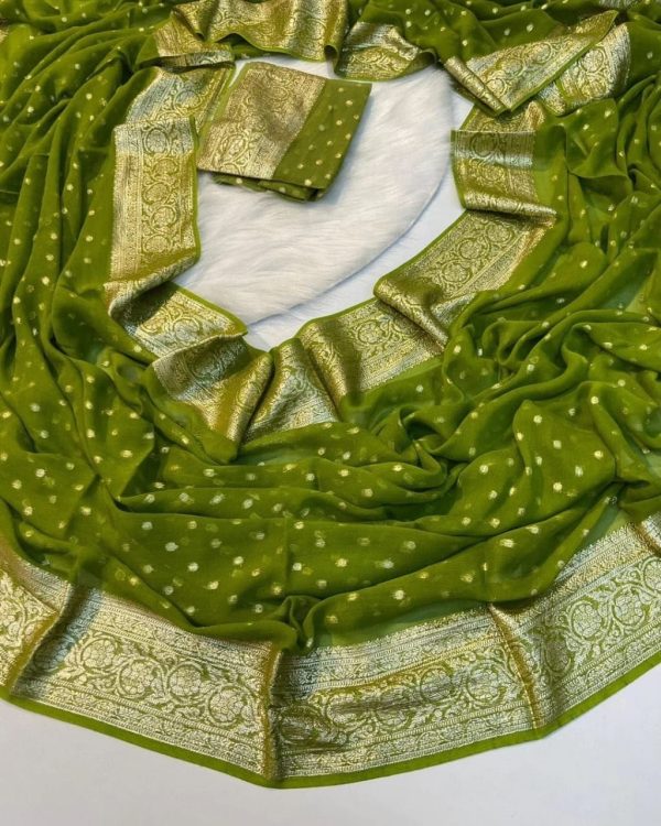 Green Viscose Georgette With Running Blouse Saree