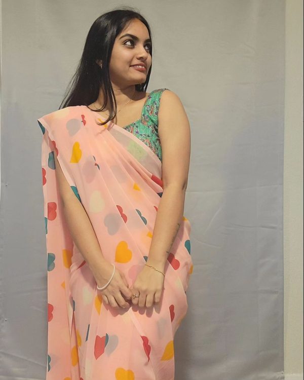 Peach Soft Georgette Silk Digital Print Heart Design Saree - Image 4