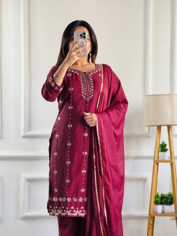 Red Star Georgette Embroidery Moti Work Salwar Suit - Image 3
