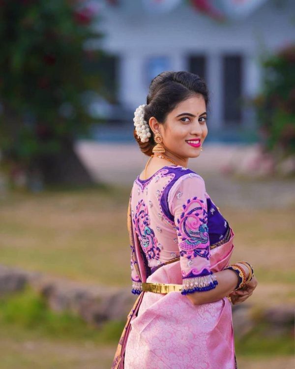 Pink Soft Silk Jacquard Saree - Image 3