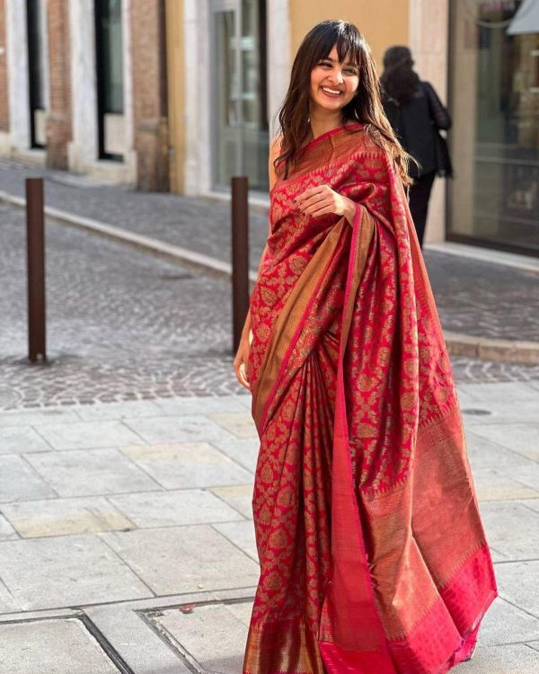 Red Soft Litchi Silk Jacquard Work Saree - Image 2