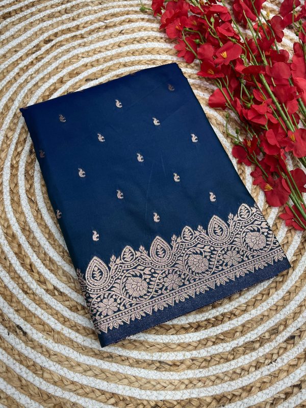 Fantastic Navy Blue Color Banarasi Silk Zari Weaving Rich Pallu Saree