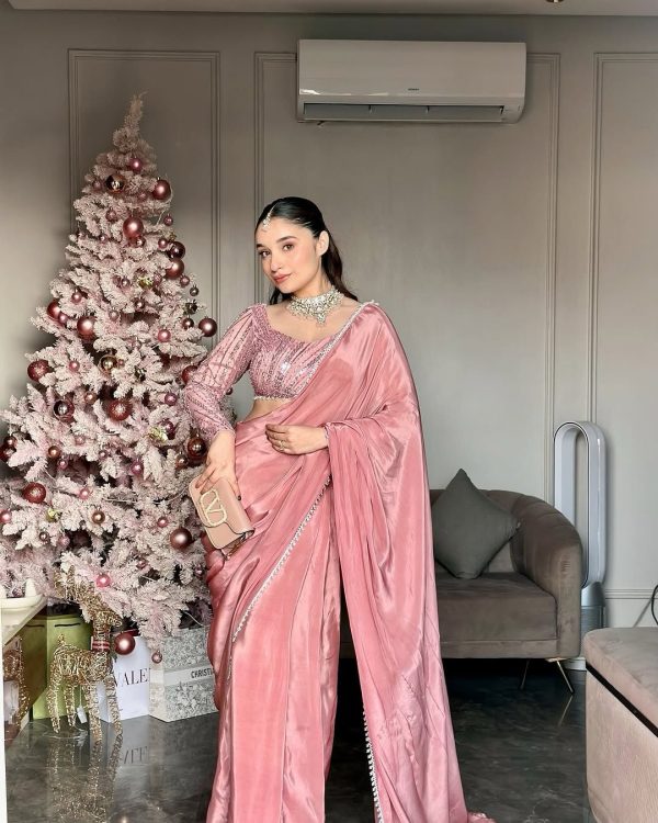 Peach Crepe Silk With Kody Lace Work Saree - Image 3