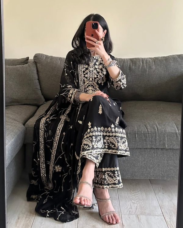 Black Georgette Thread With Sequence Salwar Suit - Image 2