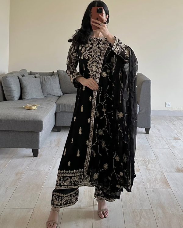 Black Georgette Thread With Sequence Salwar Suit - Image 4