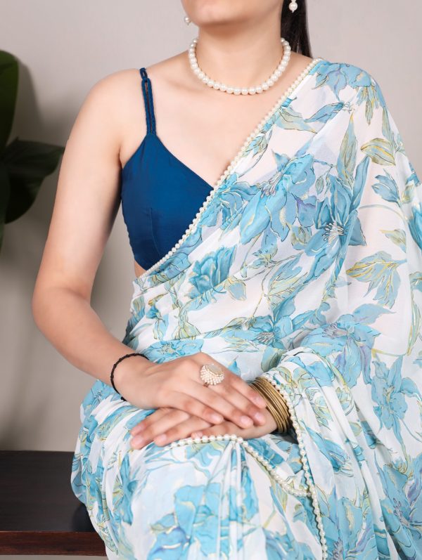 Blue Weightless Marble Floral Print Pearl Lace Border Saree - Image 3