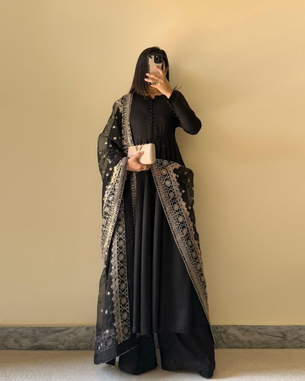 Black Chinon Silk With Inner Plain Anarkali Gown - Image 2