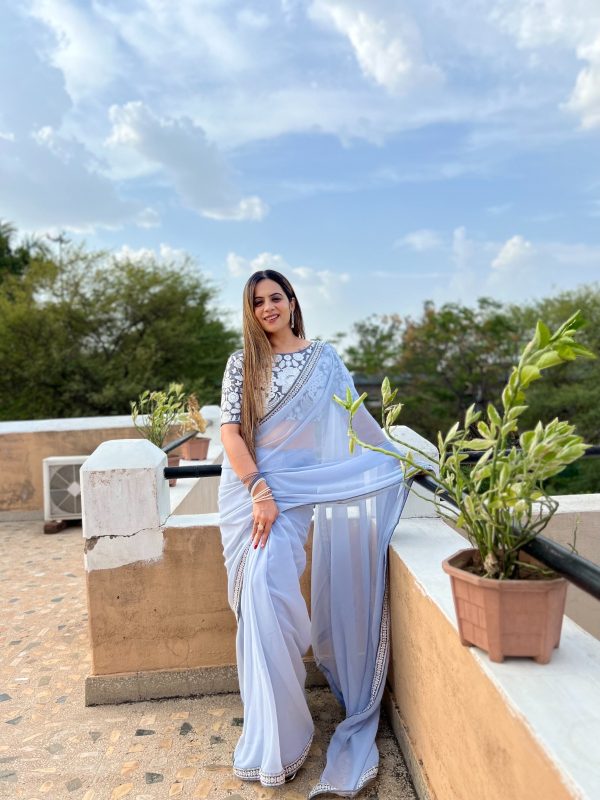 Light Purple Georgette Embroidery Work Lace Saree - Image 2