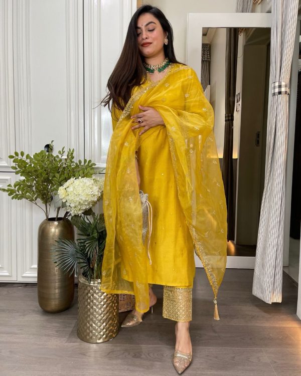 Yellow Roman Silk Sequence With Mirror Work Salwar Suit - Image 2