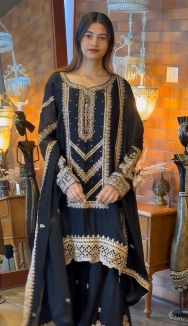 Black Georgette Embroidery Work Salwar Suit - Image 4