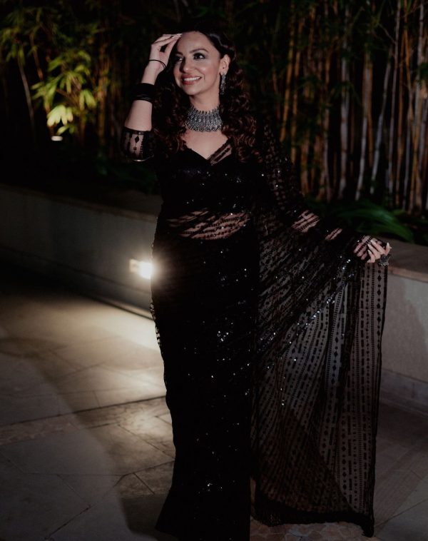DF 3332 Black Color Butterfly Net 5mm Sequence Embroiderer Work Saree Casual, Wedding, Festive, Events . Expected Delivery  4-6 Working Days @1699/- only                                                                                | Sarees, Bollywood Sarees, Creative Sarees, Designer Sarees, Embroidered Sarees, Ethnic Saree, Modern Digital sarees, Party Wear Sarees