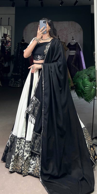 LNB 1714 Black Color Pure Rayon Plain Printed With Paper Mirror Work Lehenga Choli Wedding, Party, Festive, Events Etc. Delivery 4-6 Working Days Rs 3599 | Lehenga, Bollywood Lehenga, Creative Lehenga, Designer Lehenga, Embroidered Lehenga, Party Wear Lehenga