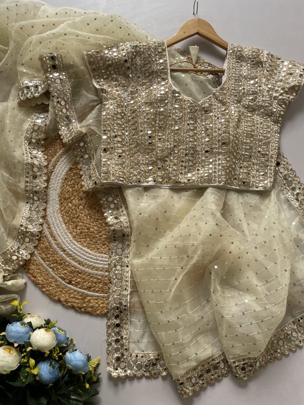 DF 3416 Grey Color Organza 5 Mm Sequins Work Saree Casual, Wedding, Festive, Events . Expected Delivery  4-6 Working Days @1949/- only                                                                                | Sarees, Bollywood Sarees, Creative Sarees, Designer Sarees, Embroidered Sarees, Ethnic Saree, Modern Digital sarees, Party Wear Sarees