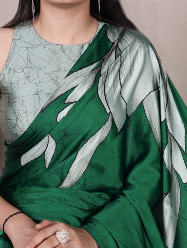YNF 7054 Green Color Satin Silk Floral Printed Saree Casual, Wedding, Festive, Events . Expected Delivery  4-6 Working Days @1549/- only                                                                                | Sarees, Bollywood Sarees, Creative Sarees, Designer Sarees, Embroidered Sarees, Ethnic Saree, Modern Digital sarees, Party Wear Sarees