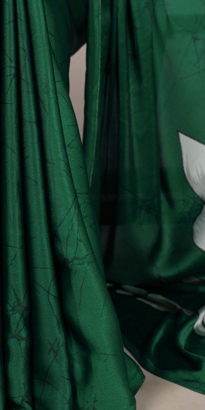 YNF 7054 Green Color Satin Silk Floral Printed Saree Casual, Wedding, Festive, Events . Expected Delivery  4-6 Working Days @1549/- only                                                                                | Sarees, Bollywood Sarees, Creative Sarees, Designer Sarees, Embroidered Sarees, Ethnic Saree, Modern Digital sarees, Party Wear Sarees