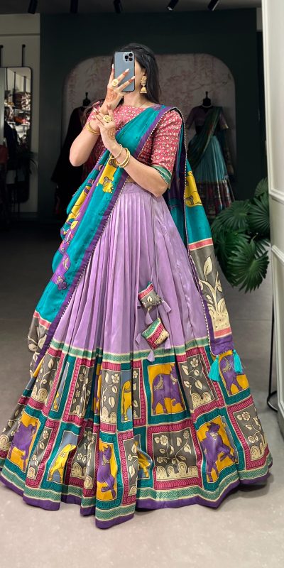 LNB 1235 Light Purple Color Tasar Silk Kalamkari With Foil Work Lehenga Choli Wedding, Party, Festive, Events Etc. Delivery 4-6 Working Days Rs 2499 | Lehenga, Bollywood Lehenga, Creative Lehenga, Designer Lehenga, Embroidered Lehenga, Party Wear Lehenga