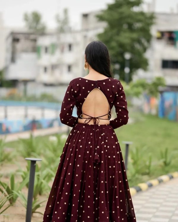 LG 644 Maroon Color Printed Polly Reyon Lehenga Choli Wedding, Party, Festive, Events Etc. Delivery 4-6 Working Days Rs 2099 | Lehenga, Bollywood Lehenga, Creative Lehenga, Designer Lehenga, Embroidered Lehenga, Party Wear Lehenga