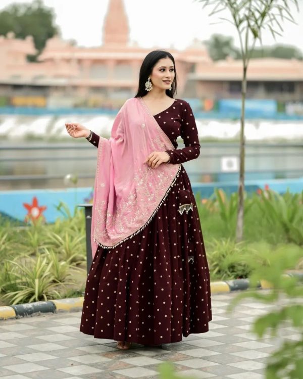 LG 644 Maroon Color Printed Polly Reyon Lehenga Choli Wedding, Party, Festive, Events Etc. Delivery 4-6 Working Days Rs 2099 | Lehenga, Bollywood Lehenga, Creative Lehenga, Designer Lehenga, Embroidered Lehenga, Party Wear Lehenga
