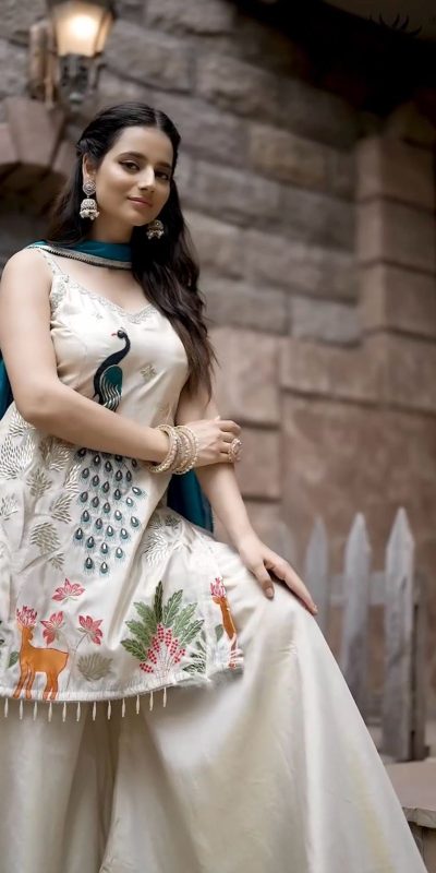 LG 1994 Off White Color French Crape Embroidery Work Salwar Suit Casual, Wedding, Festive, Events . Expected Delivery 4-6 Working Days @1999/- only | Jump Suits, Salwar suit, Casual Suits, Creative suits, Designer Suits, Palazzo Suits, Party Wear Suits, Patiala Suits, Straight Suits