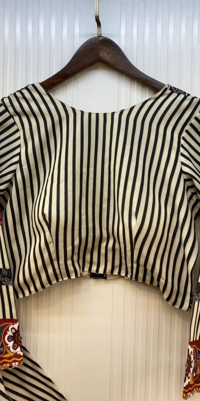 LG 641 Off White Color Printed Rayon Real Mirror Work Lehenga Choli Wedding, Party, Festive, Events Etc. Delivery 4-6 Working Days Rs 1999 | Lehenga, Bollywood Lehenga, Creative Lehenga, Designer Lehenga, Embroidered Lehenga, Party Wear Lehenga