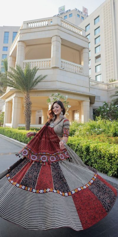 LG 641 Off White Color Printed Rayon Real Mirror Work Lehenga Choli Wedding, Party, Festive, Events Etc. Delivery 4-6 Working Days Rs 1999 | Lehenga, Bollywood Lehenga, Creative Lehenga, Designer Lehenga, Embroidered Lehenga, Party Wear Lehenga