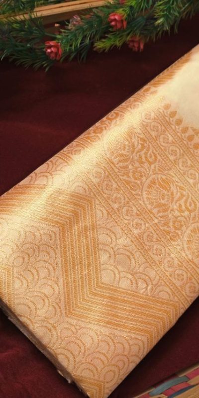 KP 3088 Off White Designer Work in Soft Lichi Silk Jacquard Work Saree at just ₹1399. Delivery 4-6 Working Days. Shop now. | Sarees, Bollywood Sarees, Creative Sarees, Designer Sarees, Embroidered Sarees, Ethnic Saree, Modern Digital sarees, Party Wear Sarees