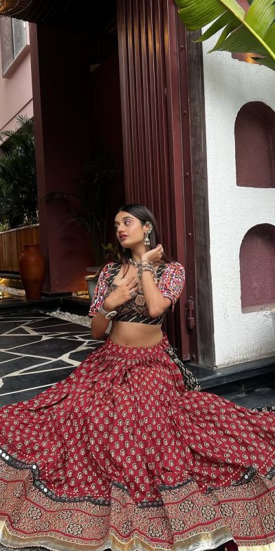 LG 642 Red Color Printed Rayon Real Mirror Work Lehenga Choli Wedding, Party, Festive, Events Etc. Delivery 4-6 Working Days Rs 2049 | Lehenga, Bollywood Lehenga, Creative Lehenga, Designer Lehenga, Embroidered Lehenga, Party Wear Lehenga