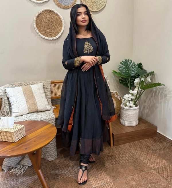 ZSR 3143 Black Heavy Fox Georgette With Embroidery Sequence Work Gown Perfect for Wedding, Party, Traditional Day, Diwali, Temple Visit At 1899 | Gowns, Bollywood Gowns, Creative Gowns, Designer Gowns, Embroidered Gowns, Party Wear Gowns