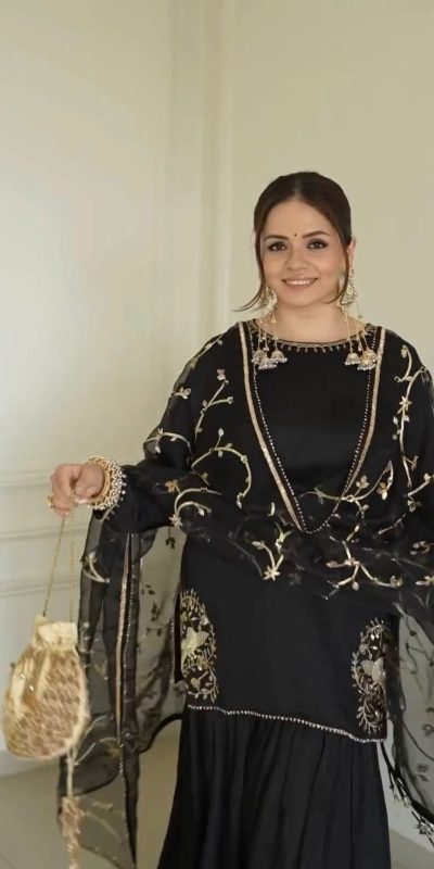 ZSR 3142 Black Pure Natural Crep With Embroidery Sequence Work Salwaar Suit Perfect for Wedding, Party, Bridal Wear, Pongal, Onam Best Price ₹1999 | Jump Suits, Tops & Bottoms, Track Suits, Salwar suit, Casual Suits, Creative suits, Designer Suits, Palazzo Suits, Party Wear Suits, Patiala Suits, Straight Suits, Trendy Wear