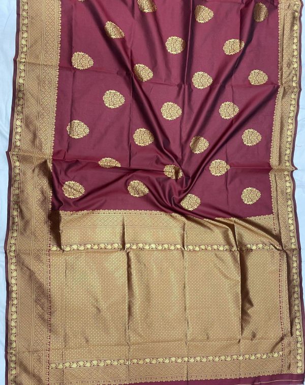 KP 3035 Maroon Soft Lichi Silk Saree Perfect for Wedding, Party, Housewarming, Raksha Bandhan, Family Gatherings . Exclusive Offer ₹1399. Delivery | Sarees, Bollywood Sarees, Creative Sarees, Designer Sarees, Embroidered Sarees, Ethnic Saree, Modern Digital sarees, Party Wear Sarees