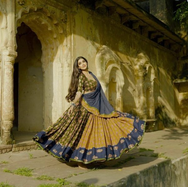 LG 648 Navy Blue Color Rayon Printed Mirror Work Lehenga Choli in Introductory Price ₹1999. Delivery 4-6 Working Days. Shop now. | Lehenga, Bollywood Lehenga, Creative Lehenga, Designer Lehenga, Embroidered Lehenga, Party Wear Lehenga