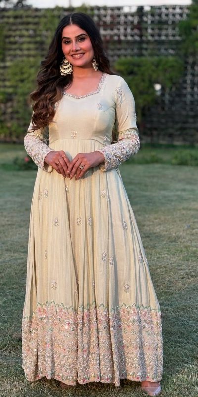 SSR 528 Off White Heavy Georgette With Heavy Embroidery Sequence Work Gown with Embroidery Work. Best Price ₹2399. Delivery 4-6 Working Days. | Gowns, Bollywood Gowns, Creative Gowns, Designer Gowns, Embroidered Gowns, Party Wear Gowns