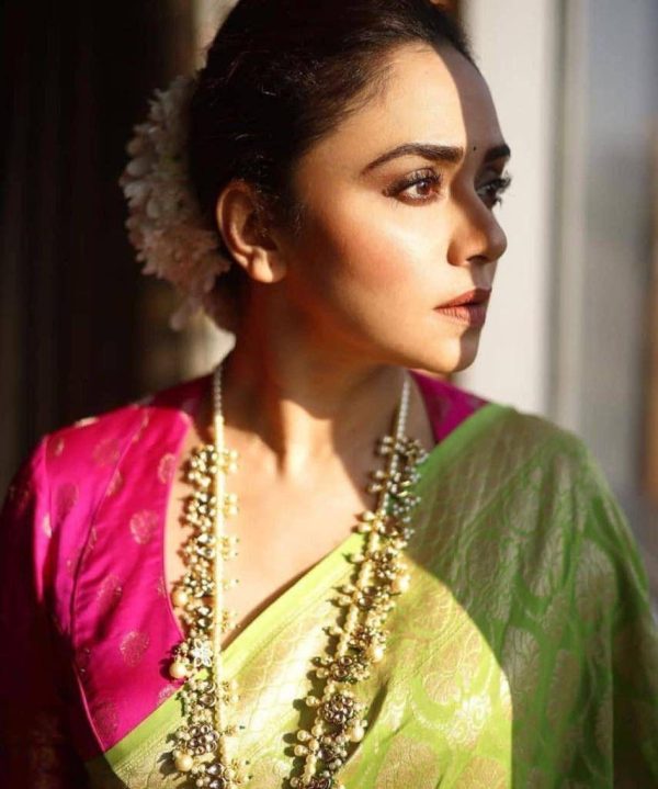 KP 5005 Parrot Green Soft Lichi Silk Cloth. Saree with Lace Border & Lace Work. Get it for ₹1399. Delivery 4-6 Working Days. Shop now. | Sarees, Bollywood Sarees, Creative Sarees, Designer Sarees, Embroidered Sarees, Ethnic Saree, Modern Digital sarees, Party Wear Sarees