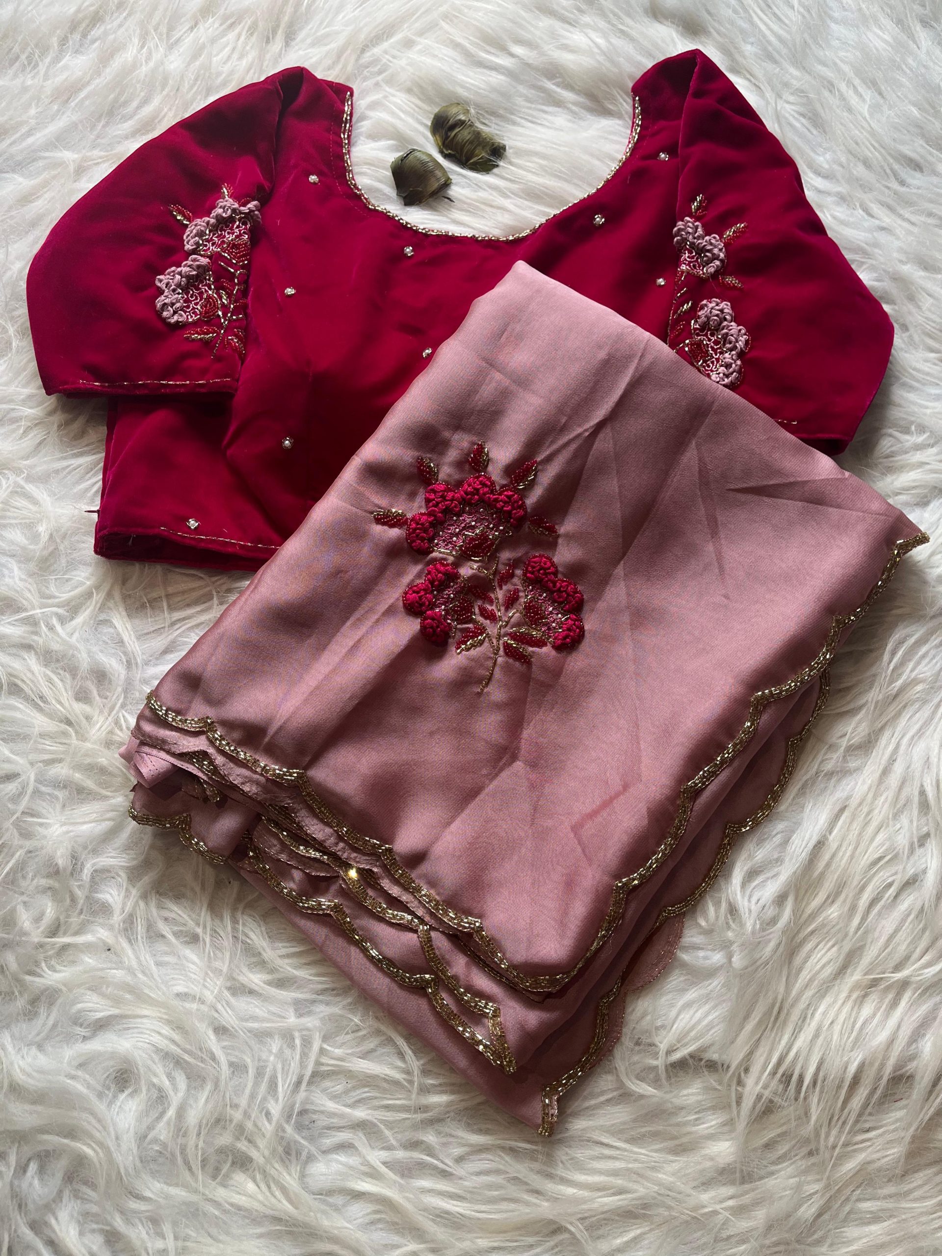 AC AZAELEA Pink Rangoli Silk Lace Work & Resham Work Saree with . Exclusive Offer ₹2549. Delivery 4-6 Working Days. Shop now. | Sarees, Bollywood Sarees, Creative Sarees, Designer Sarees, Embroidered Sarees, Ethnic Saree, Modern Digital sarees, Party Wear Sarees