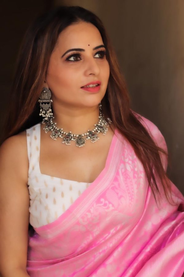 KP 3016 Pink Color Soft Lichi Silk Perfect for Wedding, Party, Makar Sankranti, Pooja, Bridal Wear Cloth. Saree. Introductory Price ₹1399. Delivery 4-6 Wo | Sarees, Bollywood Sarees, Creative Sarees, Designer Sarees, Embroidered Sarees, Ethnic Saree, Modern Digital sarees, Party Wear Sarees
