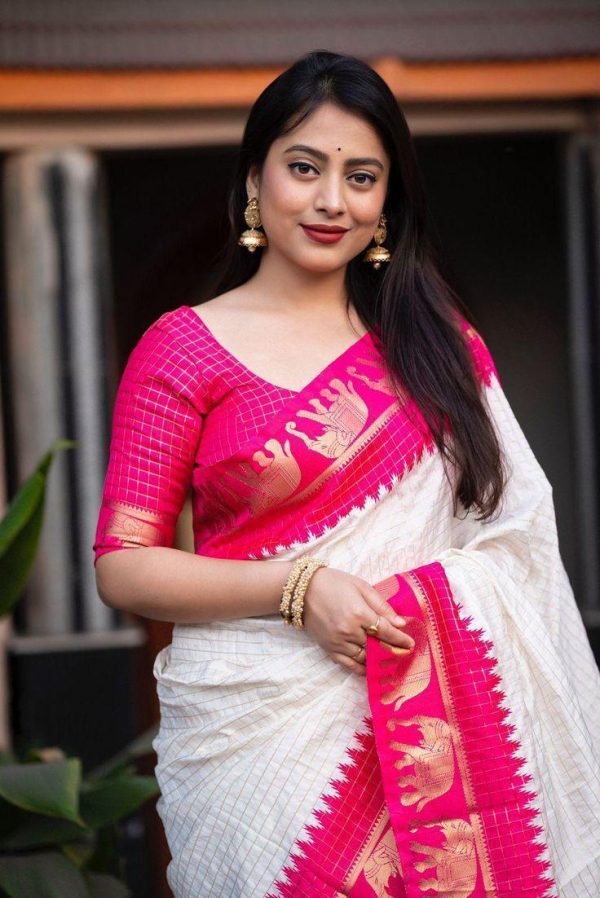 KP 5078 Pink Color Soft Lichi Silk with Lace Work & Lace Border. Saree Best Price ₹1449. Delivery 4-6 Working Days. Shop now. | Sarees, Bollywood Sarees, Creative Sarees, Designer Sarees, Embroidered Sarees, Ethnic Saree, Modern Digital sarees, Party Wear Sarees