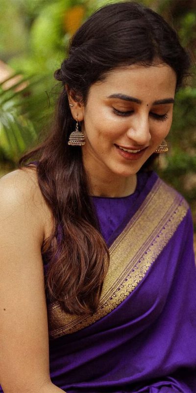 KP 6031 Purple Soft Lichi Silk Cloth Saree with Designer Work. Affordable Price ₹1349. Delivery 4-6 Working Days. Shop now. | Sarees, Bollywood Sarees, Creative Sarees, Designer Sarees, Embroidered Sarees, Ethnic Saree, Modern Digital sarees, Party Wear Sarees