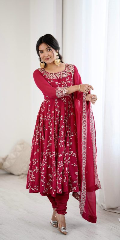SRK 5299 Red Faux Georgette With Sequence Work Perfect for Wedding, Party, Lohri, Temple Visit, Ganesh Chaturthi Festive, Events, 4-6 Working Days At 2149 | Gowns, Bollywood Gowns, Creative Gowns, Designer Gowns, Embroidered Gowns, Party Wear Gowns