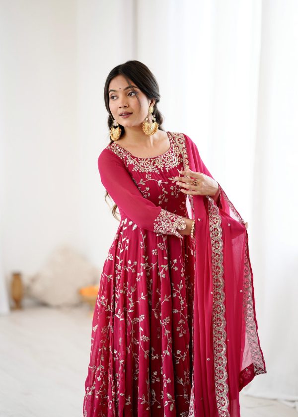SRK 5299 Red Faux Georgette With Sequence Work Perfect for Wedding, Party, Lohri, Temple Visit, Ganesh Chaturthi Festive, Events, 4-6 Working Days At 2149 | Gowns, Bollywood Gowns, Creative Gowns, Designer Gowns, Embroidered Gowns, Party Wear Gowns