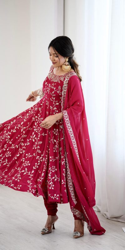 SRK 5299 Red Faux Georgette With Sequence Work Perfect for Wedding, Party, Lohri, Temple Visit, Ganesh Chaturthi Festive, Events, 4-6 Working Days At 2149 | Gowns, Bollywood Gowns, Creative Gowns, Designer Gowns, Embroidered Gowns, Party Wear Gowns