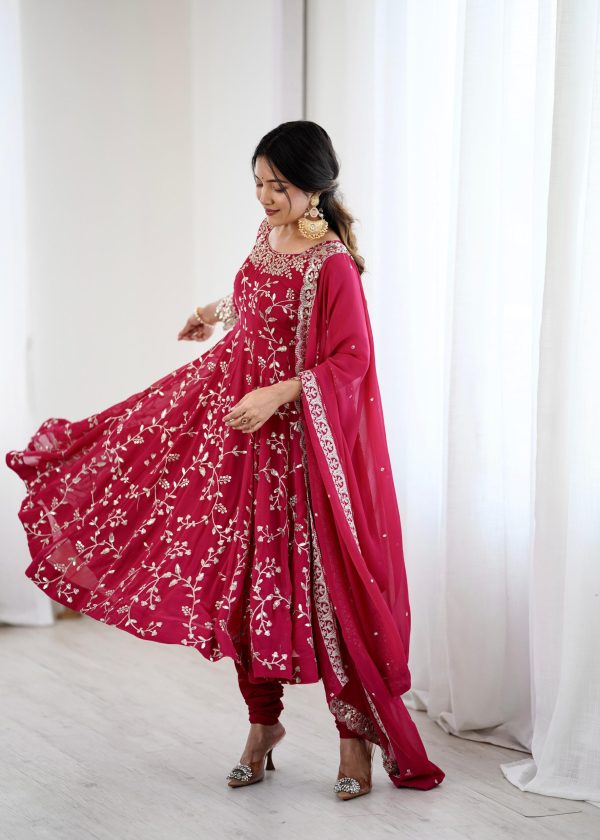 SRK 5299 Red Faux Georgette With Sequence Work Perfect for Wedding, Party, Lohri, Temple Visit, Ganesh Chaturthi Festive, Events, 4-6 Working Days At 2149 | Gowns, Bollywood Gowns, Creative Gowns, Designer Gowns, Embroidered Gowns, Party Wear Gowns
